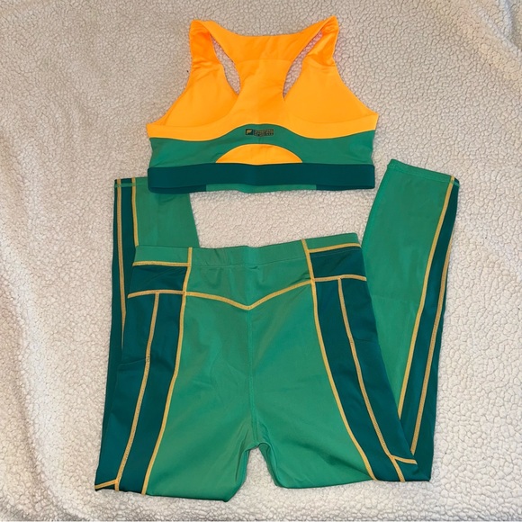 Fabletics Tropical/Deep Cyprus/ Desert Sun Sports Bra and Leggings Set - Picture 2 of 3